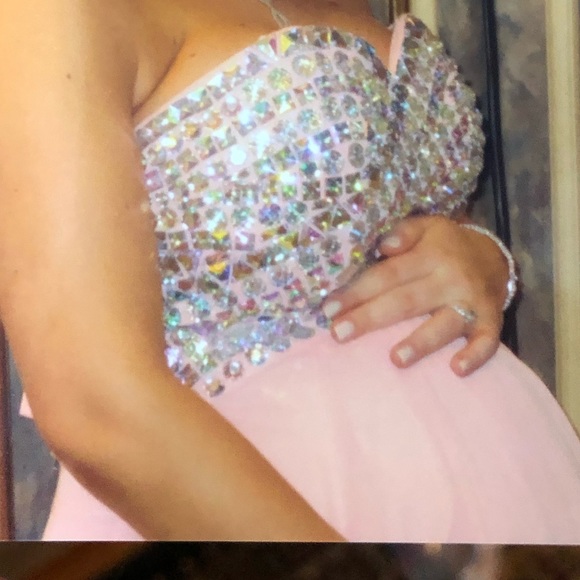Maternity Gown - Picture 3 of 10